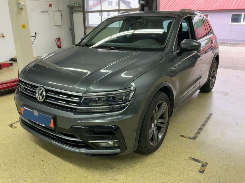VW Tiguan 100.000 km 23.990 € Roth 91154