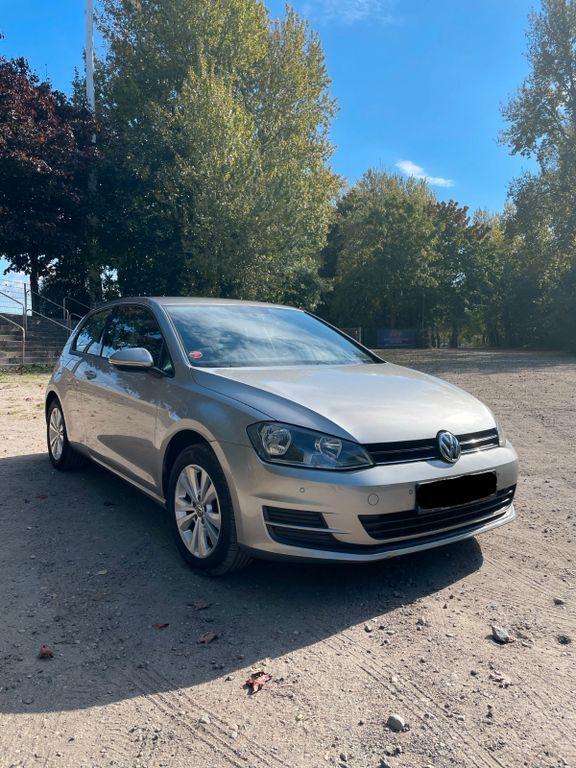 VW Golf 100.215 km 7.500 € Hamburg 22761