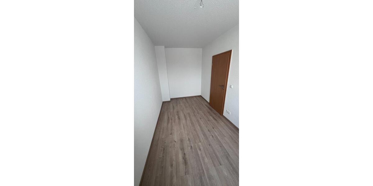 3,5 Zimmer Wohnung, Küche, Bad, Stellplatz 3.5 zimmer