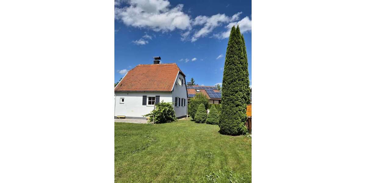 Einfamilienhaus Tittmoning - 3.5 Zimmer, 1.190&euro; | Angebot:26975938