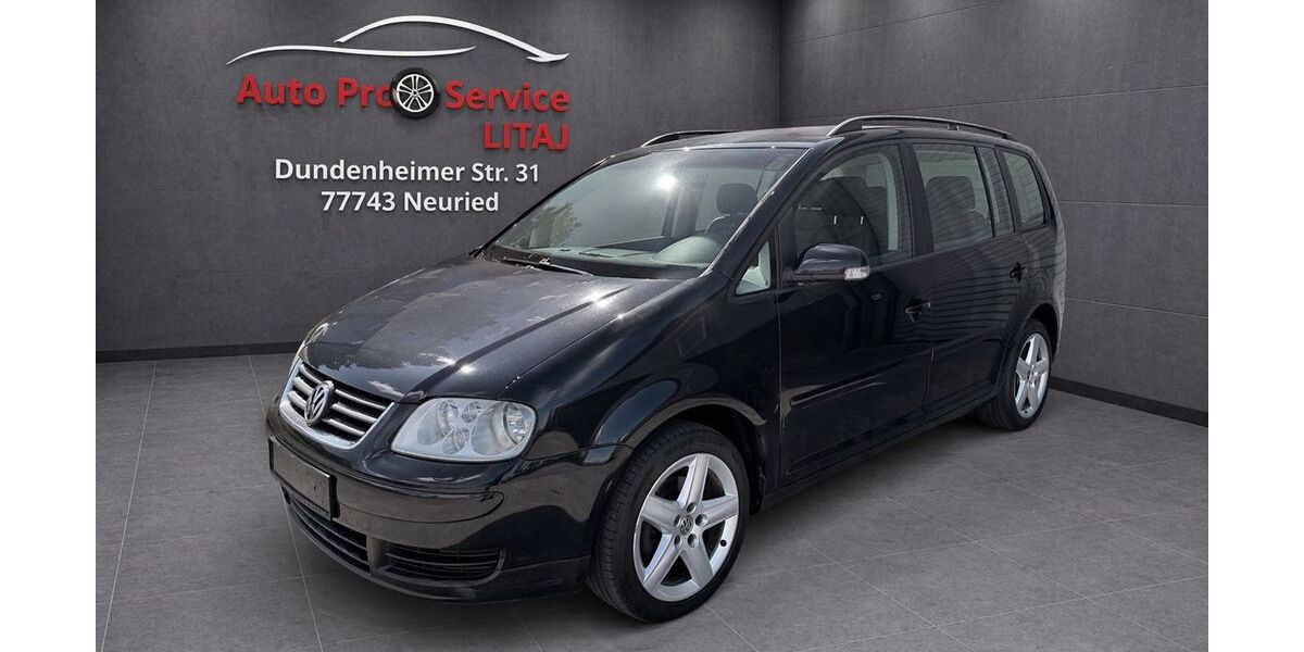 VW Touran 204.123 km 2.799 &euro; Baden-Württemberg - Neuried 77743