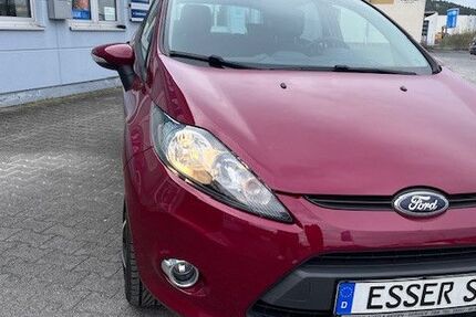 Ford Fiesta 133.176 km 5.200 &euro; Tauberbischofsheim 97941