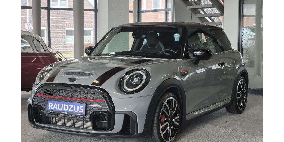 Mini John Cooper Works 77.850 km 26.990 &euro; Husum 25813