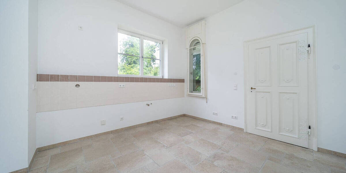 Versteigerungsimmobilie Starnberg Söcking - 1 Zimmer, 282 m&sup2;, 9.500.000&euro; | Angebot:25666299