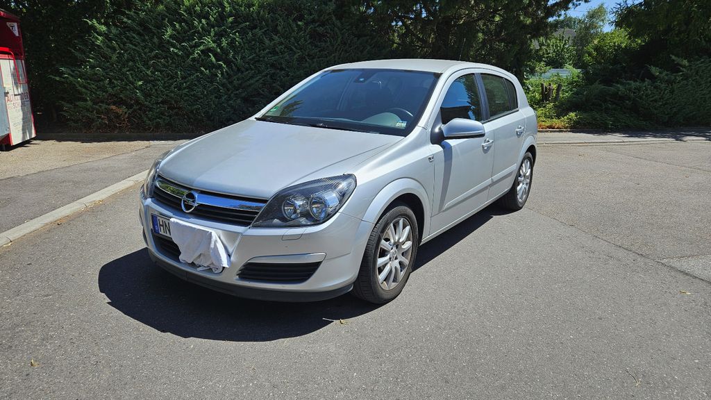 Opel Astra 84.000 km 3.899 &euro; Bad Friedrichshzall 74177