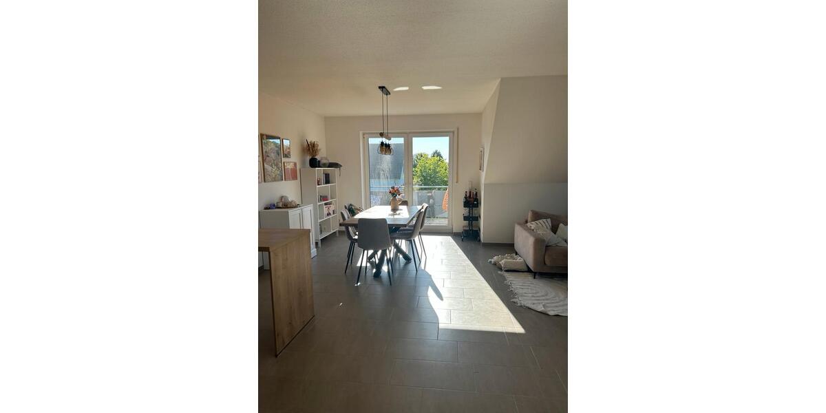 Etagenwohnung Lohne (Oldenburg) - 2 Zimmer, 90 m&sup2;, 670&euro; | Angebot:26386025