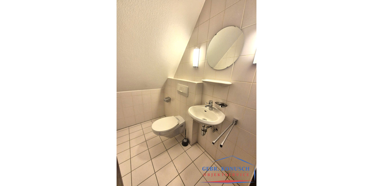 Dachgeschoßwohnung Meppen - 3 Zimmer, 105 m&sup2;, 920&euro; | Angebot:25882015