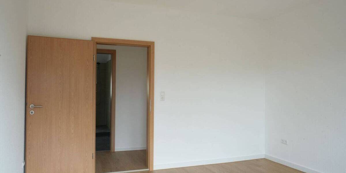 Etagenwohnung Bremen Mahndorf - 3 Zimmer, 90 m&sup2;, 985&euro; | Angebot:26887691