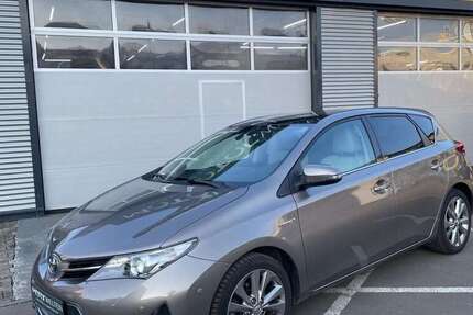 Toyota Auris 135.000 km 10.100 &euro; Friedrichsdorf 61381