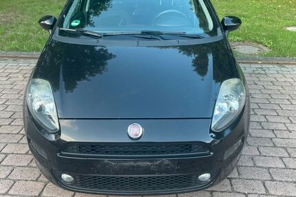 Fiat Punto 135.940 km 2.900 &euro; Netphen 57250