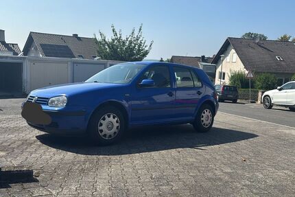 VW Golf 128.059 km 2.850 € Rodgau 63110