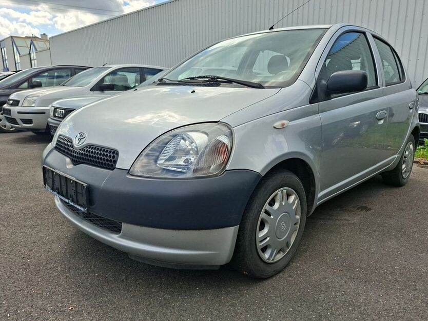 Toyota Yaris 39.123 km 1.999 € Münster 48165