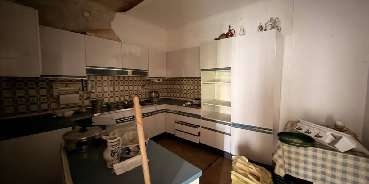 Mehrfamilienhaus, Wohnhaus Neunkirchen/Saar Hangard - 6 Zimmer, 120 m&sup2;, 59.000&euro; | Angebot:26290833