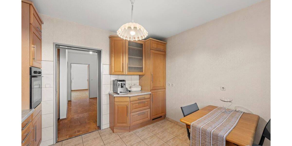 Etagenwohnung Singen / Hohentwiel Singen - 3 Zimmer, 86 m&sup2;, 256.000&euro; | Angebot:26359729