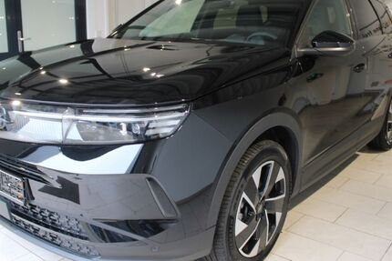 Opel Grandland (X) 30.610 km 25.450 &euro; Wiefelstede 26215
