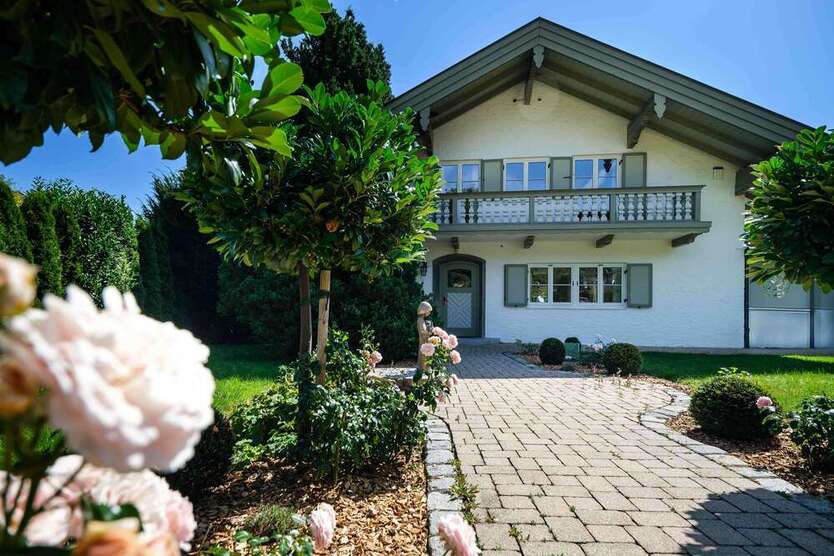 Haus zum Kaufen in Bad Wiessee 3.350.000 € 193 m²