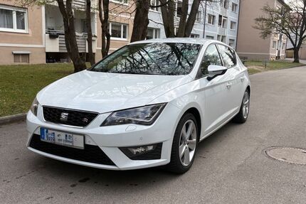 Seat Leon 154.000 km 10.990 &euro; München 80997
