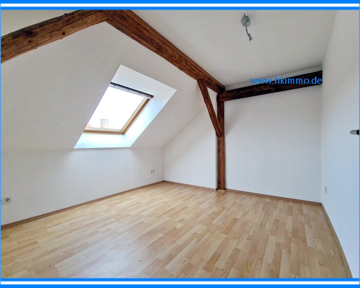 3-Raumwohnung unterm Dach in KöthenAnhalt - Einbauküche ist dabei - Gartenhaus optional - Etagenwohnung Köthen | Angebot:25568880