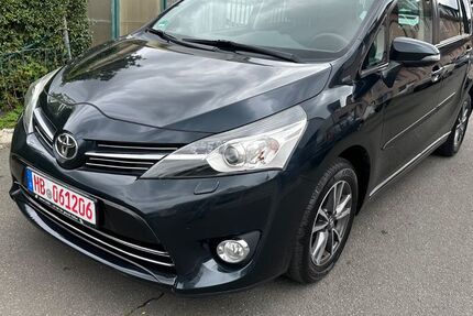 Toyota Verso 146.400 km 10.900 € Bremen 28215