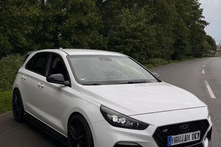 Hyundai i30 91.900 km 20.000 &euro; Arnsberg 59755