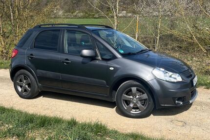 Suzuki SX4 128.000 km 5.900 &euro; Königheim 97944