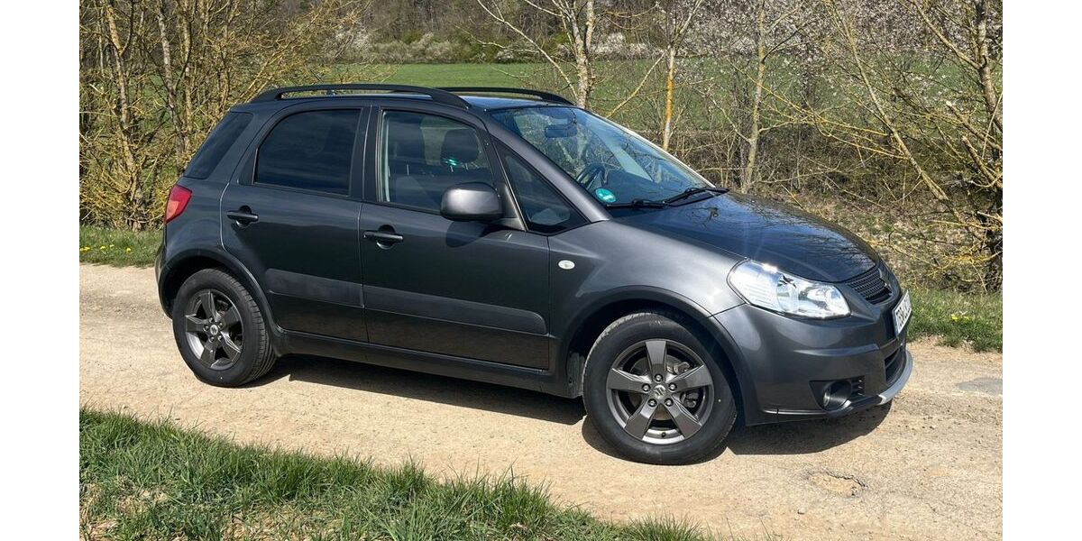 Suzuki SX4 128.000 km 5.900 &euro; Königheim 97944