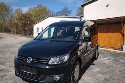 VW Caddy 152.120 km 12.395 &euro; Helbra 06311