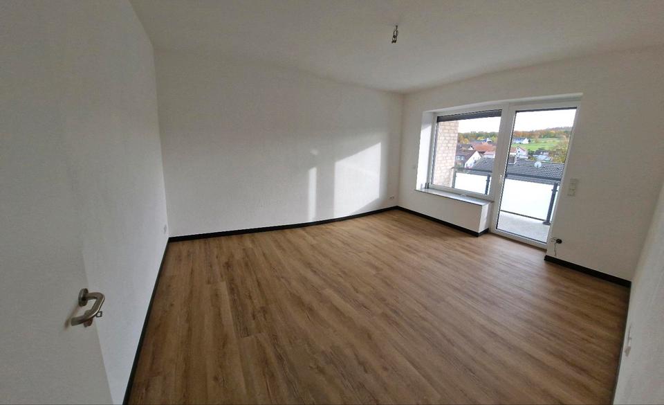 Etagenwohnung Alsfeld - 5 Zimmer, 129 m&sup2;, 1.650&euro; | Angebot:24253136