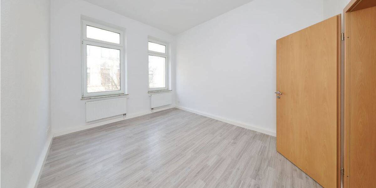 Etagenwohnung Wilhelmshaven Innenstadt - 5 Zimmer, 110 m&sup2;, 650&euro; | Angebot:26851799
