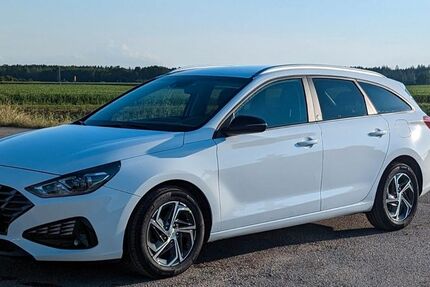 Hyundai i30 71.500 km 15.000 &euro; Hohenbrunn 85652