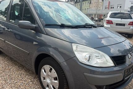 Renault Scenic 74.600 km 3.950 &euro; Leverkusen 51371