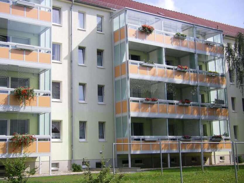 Wohnung zum Mieten in Wurzen 205 € 32.5 m²