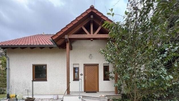 Einfamilienhaus Bad Muskau - 5 Zimmer, 130 m&sup2;, 245.000&euro; | Angebot:26117682