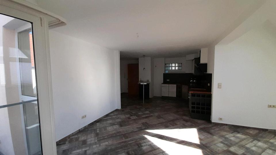 Etagenwohnung Hettstedt - 2 Zimmer, 58 m&sup2;, 670&euro; | Angebot:25551042