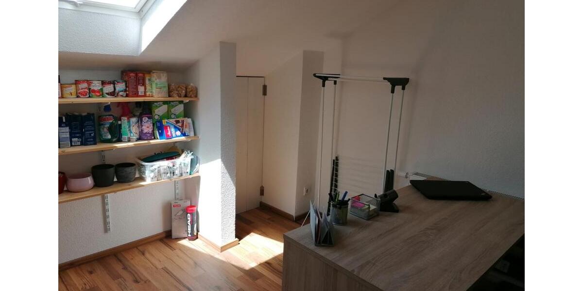 Dachgeschoßwohnung Bechhofen - 3 Zimmer, 75 m&sup2;, 650&euro; | Angebot:26261582