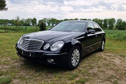 Mercedes E 200