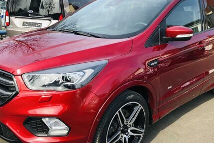 Ford Kuga 89.670 km 16.985 &euro; Berlin 13127