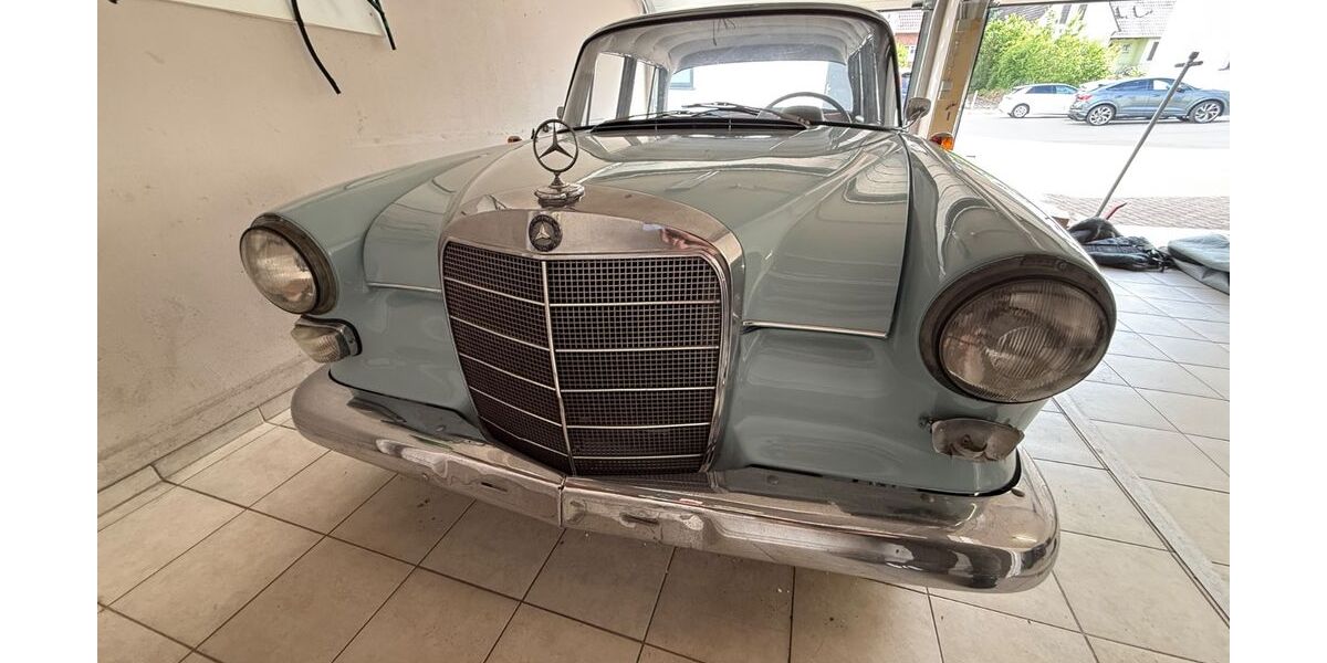 Mercedes-Benz 190 10.872 km 7.199 &euro; Weil im Schönbuch 71093