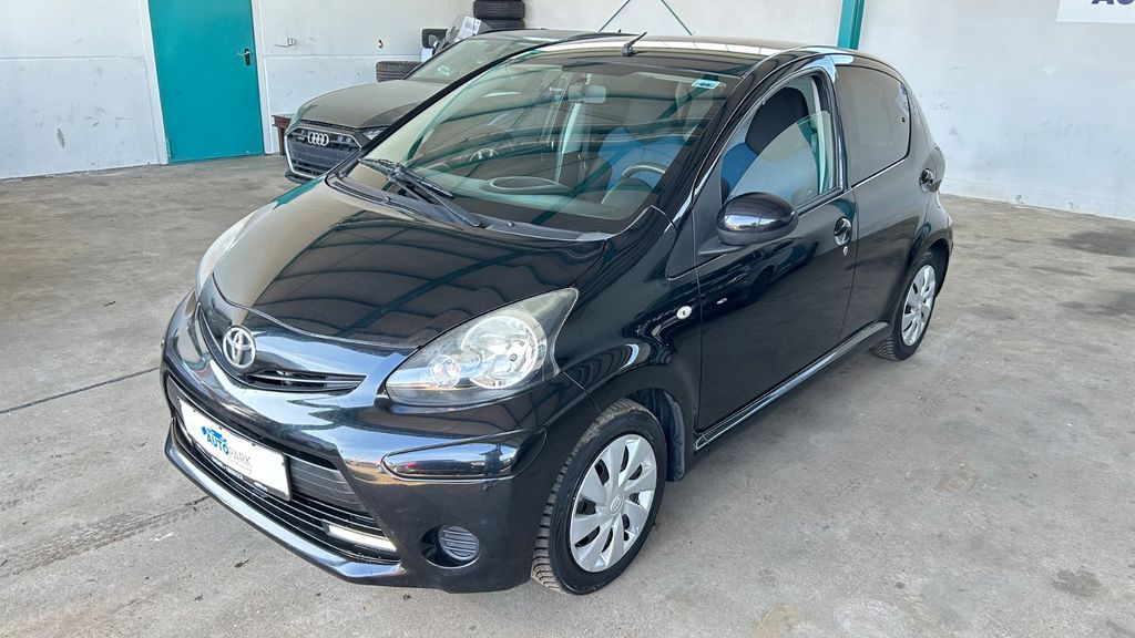 Toyota Aygo (X) 201.530 km 2.480 &euro; Rendsburg 24768