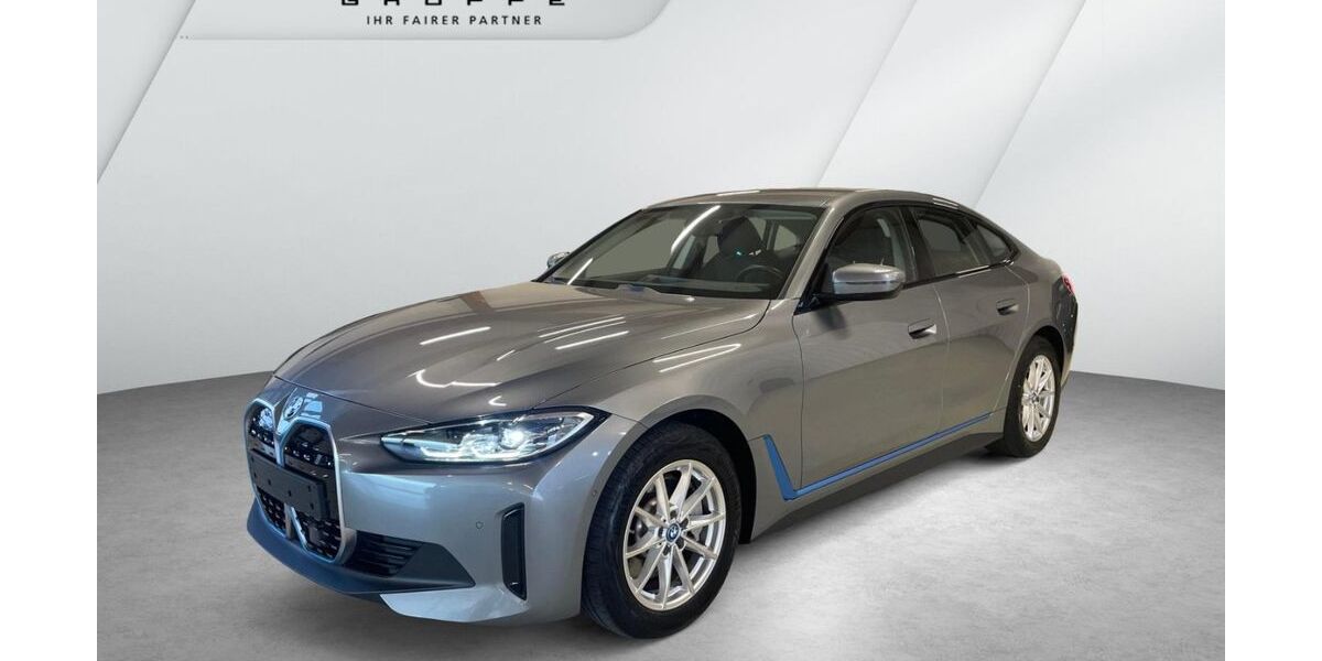 BMW i4 43.209 km 33.990 &euro; Bremen 28757