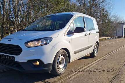 Ford Transit Courier 100.000 km 10.000 &euro; Berlin 13089