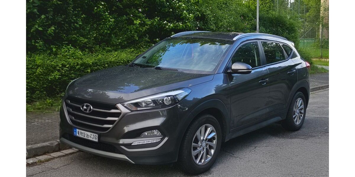 Hyundai TUCSON 131.000 km 13.000 &euro; Wrist 25563