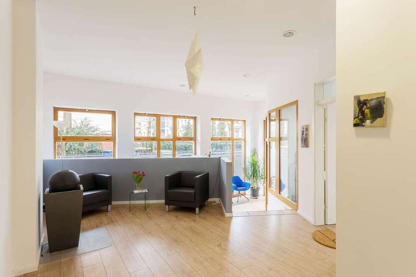 Büro in Berlin 1.139.000 € 174.9 m²