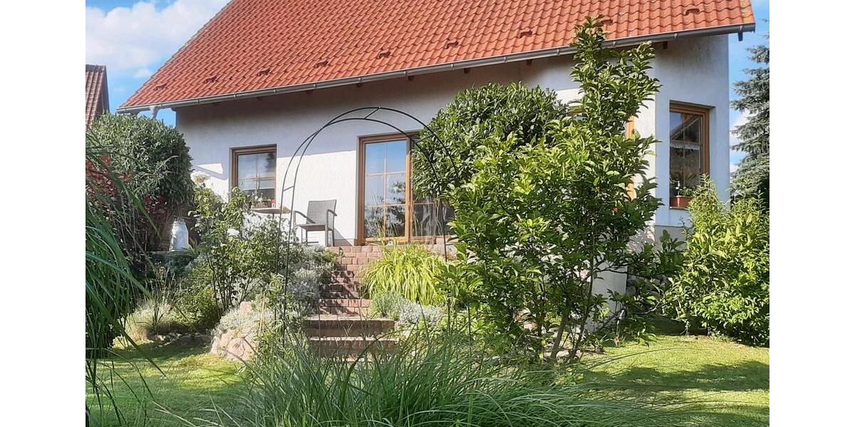 gepflegtes Einfamilienhaus mit schönem Garten im Grünen 5 zimmer