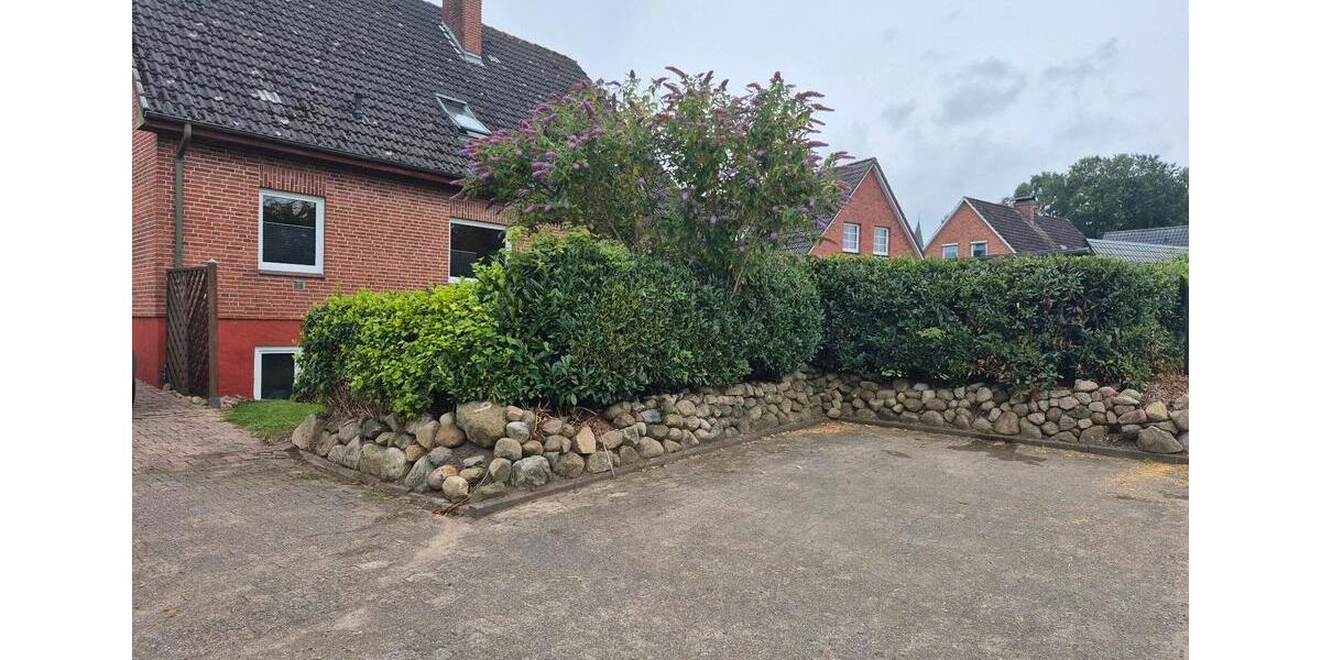 Einfamilienhaus Bredstedt - 10 Zimmer, 290 m&sup2;, 479.000&euro; | Angebot:26566976