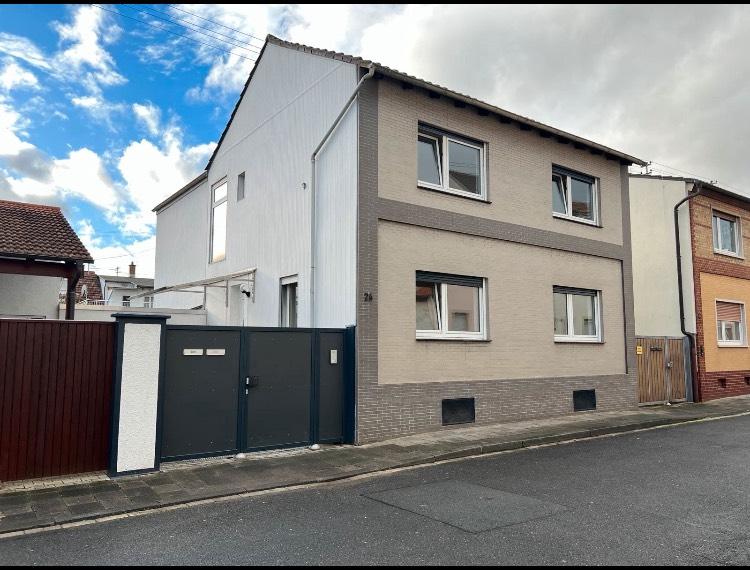 Erdgeschoßwohnung Ludwigshafen am Rhein Ludwigshafen-Oggersheim - 3 Zimmer, 96 m&sup2;, 1.290&euro; | Angebot:26683127