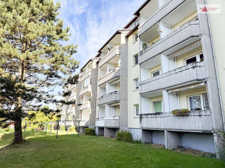 Wohnung zum Mieten in Geyer 400 € 85 m²