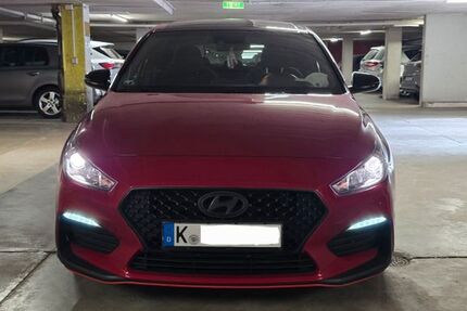 Hyundai i30 51.200 km 17.300 &euro; Köln 50737