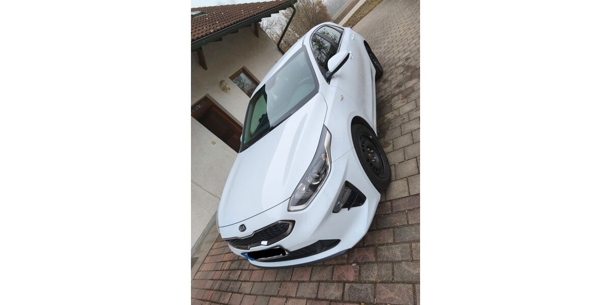 Kia ceed / Ceed 81.000 km 16.500 &euro; Bockhorn 85461