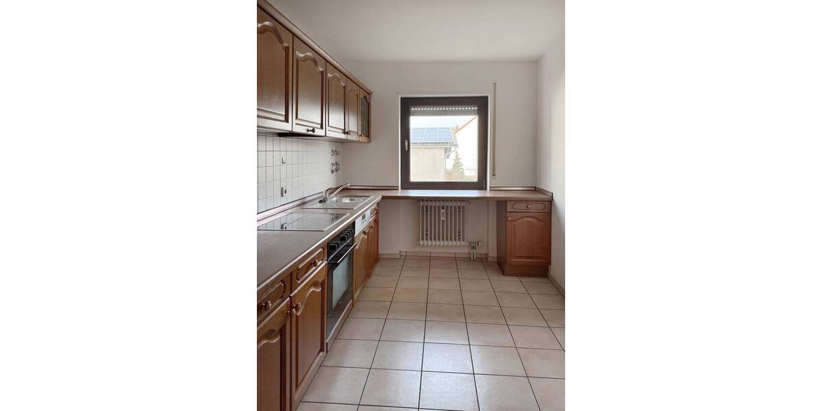 Etagenwohnung Hockenheim - 3 Zimmer, 83 m&sup2;, 250.000&euro; | Angebot:26751340